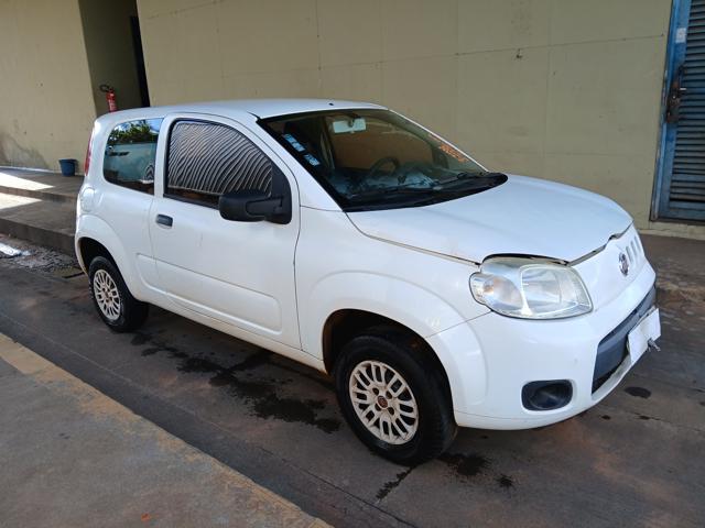 FIAT - UNO VIVACE 1.0 2014 / 2015